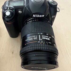 Nikon D50 w/ 28-105 lens Very good condition